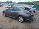 Toyota Camry Le Image 2