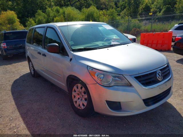  Salvage Volkswagen Routan