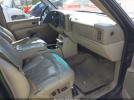 Chevrolet Suburban 1500 Lt Image 3