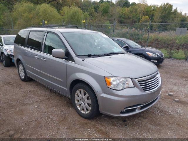  Salvage Chrysler Town & Country