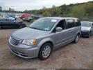 Chrysler Town & Country Touring Image 4