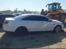 Ford Taurus Limited Image 11