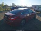 Nissan Altima Image 10
