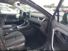 Toyota RAV4 Le Image 16