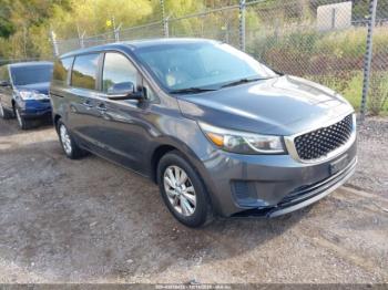  Salvage Kia Sedona