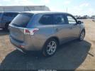 Mitsubishi Outlander Se Image 8