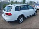 Volkswagen Golf Image 4