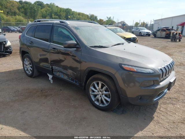  Salvage Jeep Cherokee
