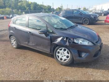  Salvage Ford Fiesta