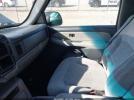 Chevrolet Suburban 1500 Ls Image 4
