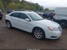 Chrysler 200 Touring Image 1