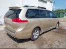 Toyota Sienna Le V6 Image 10