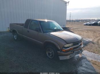  Salvage Chevrolet S-10