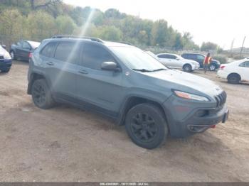  Salvage Jeep Cherokee