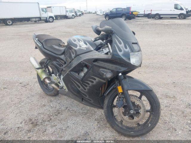  Salvage Honda Cbr600