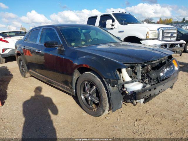 Salvage Chrysler 300