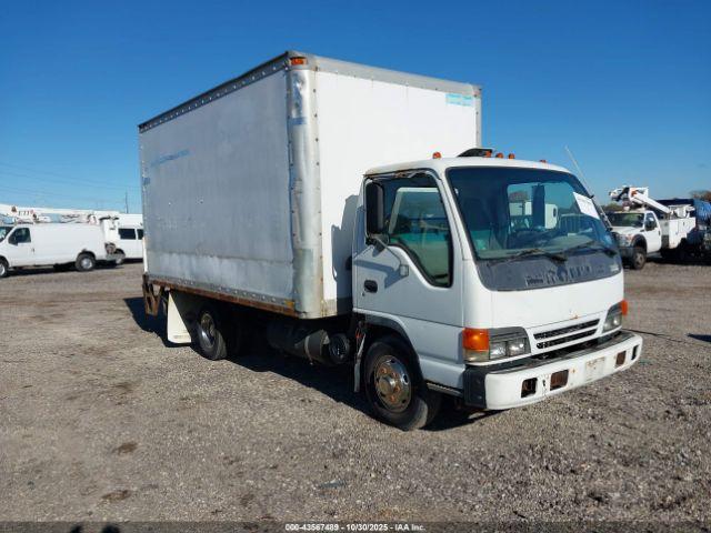  Salvage Isuzu Npr