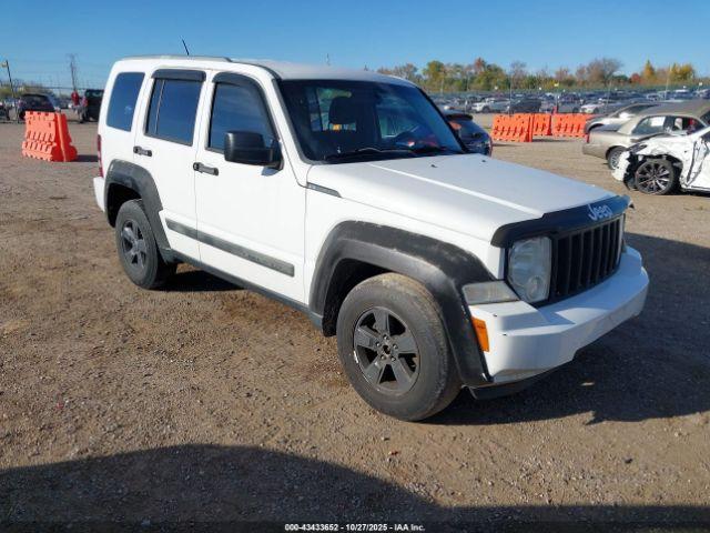  Salvage Jeep Liberty
