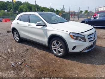  Salvage Mercedes-Benz GLA