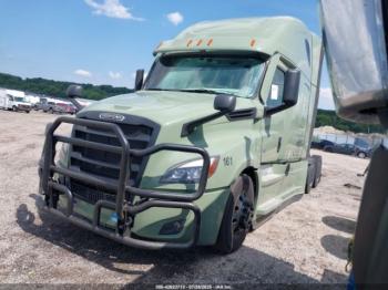  Salvage Freightliner New Cascadia 126