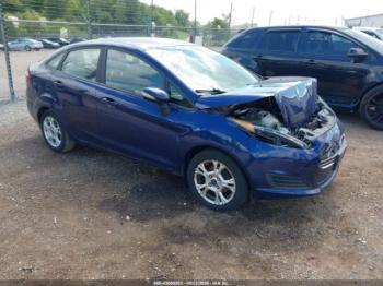  Salvage Ford Fiesta