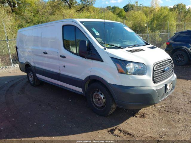  Salvage Ford Transit