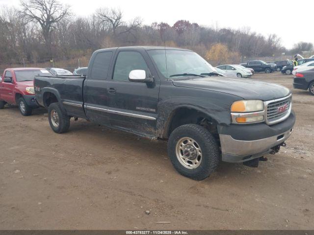  Salvage GMC Sierra 2500