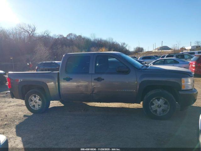 Chevrolet Silverado 1500 Lt2 Image 14