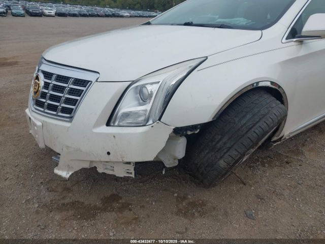 Cadillac XTS Luxury Image 3