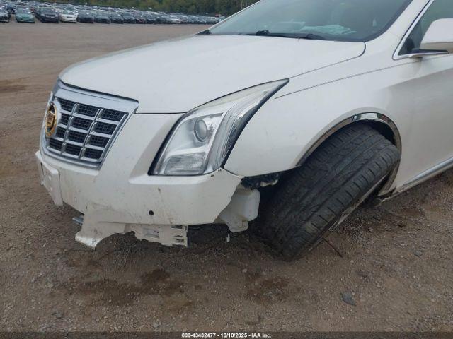 Cadillac XTS Luxury Image 3