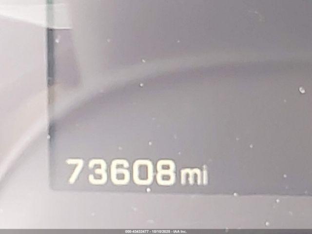 Cadillac XTS Luxury Image 14