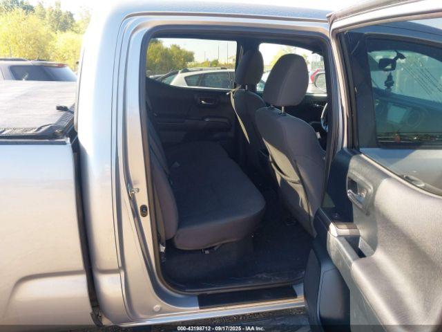 Toyota Tacoma Trd Off Road Image 12