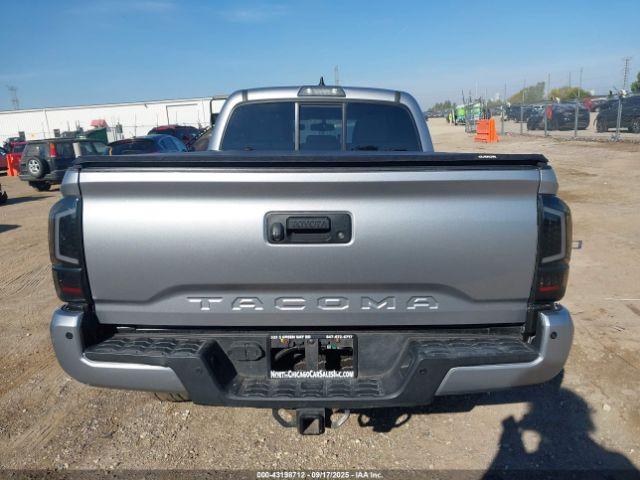 Toyota Tacoma Trd Off Road Image 15