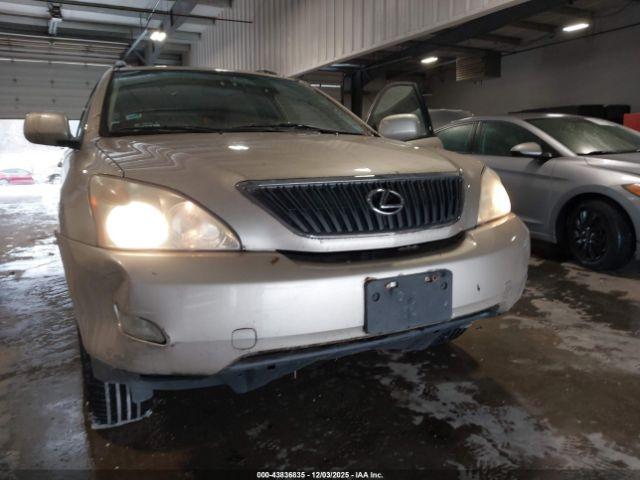 Lexus RX Image 5