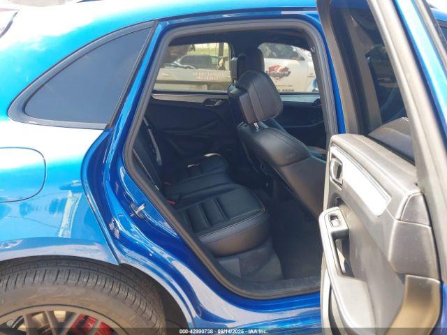 Porsche Macan Gts Image 7