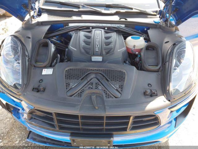 Porsche Macan Gts Image 8