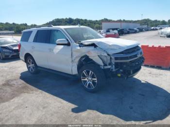  Salvage Ford Expedition