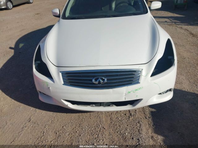 INFINITI Q60 Image 11