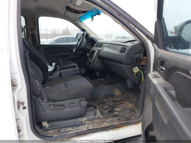 Chevrolet Tahoe Ls Image 5