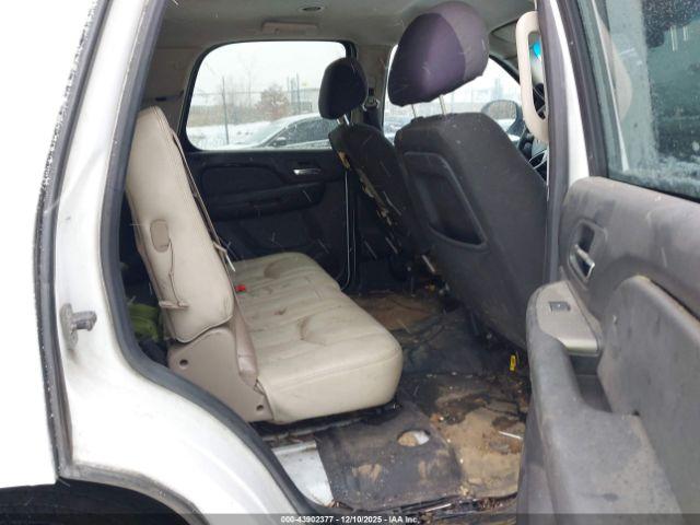 Chevrolet Tahoe Ls Image 9