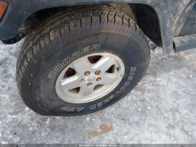 Jeep Wrangler Se Image 10