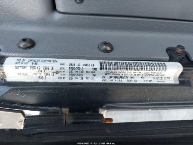 Jeep Wrangler Se Image 9