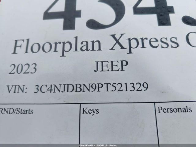 Jeep Compass Latitude 4x4 Image 12