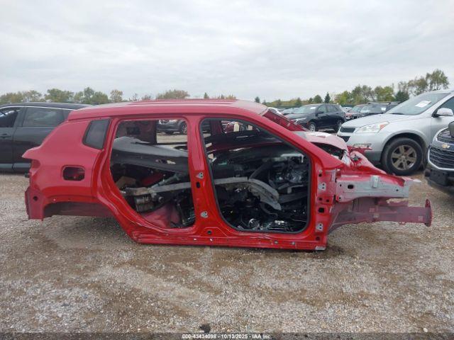 Jeep Compass Latitude 4x4 Image 15
