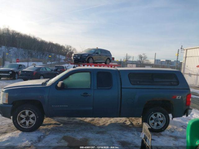Chevrolet Silverado 1500 Lt Image 13