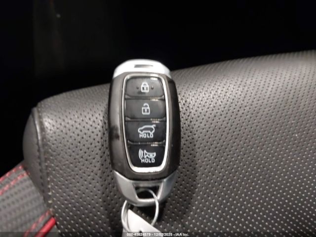 Hyundai ELANTRA N Line Image 5