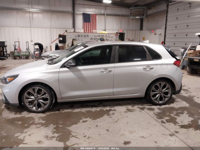 Hyundai ELANTRA N Line Image 10