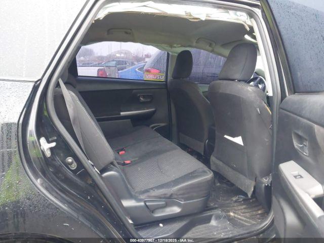 Toyota Prius v Two Image 8