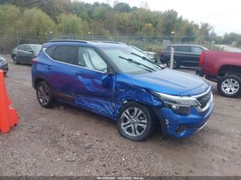  Salvage Kia Seltos