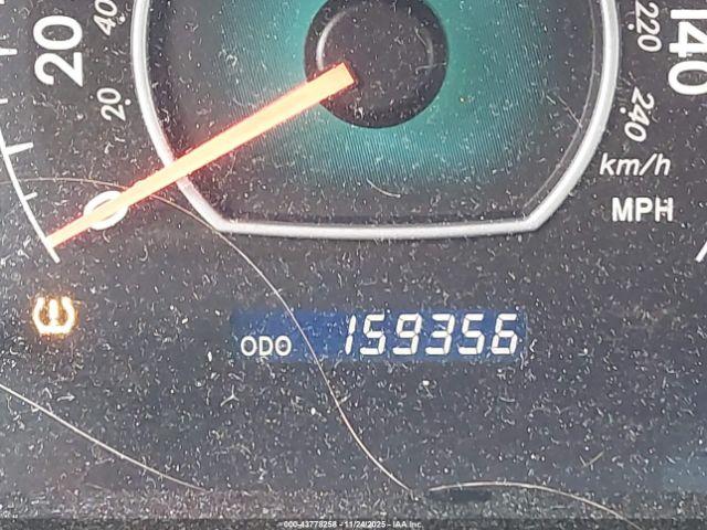 Toyota Camry Se Image 13